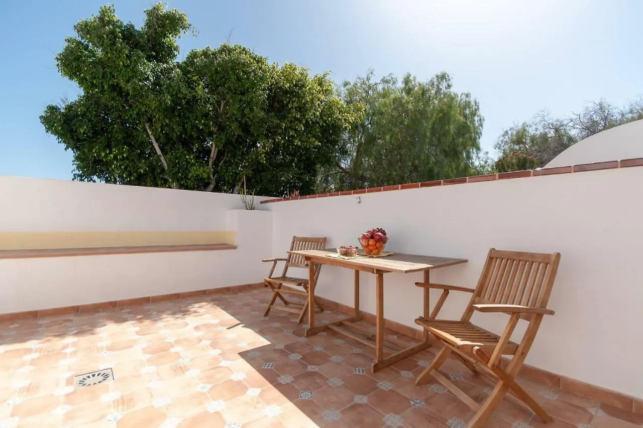 Luxury 2-Bedrooms Villa - Golf Del Sur, The Palms Resort سان ميغيل ذي أبونا